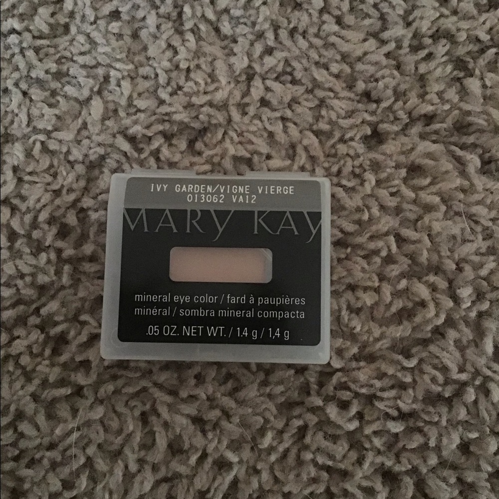 Mary Kay Eyeshadow Ivy Garden